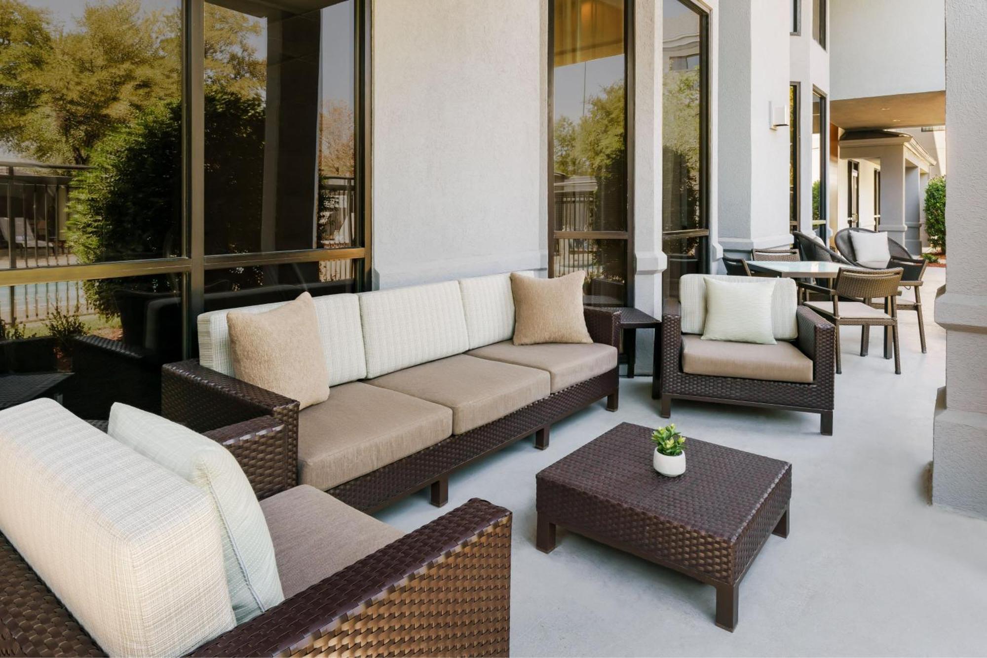 Courtyard By Marriott Dallas Lewisville Extérieur photo